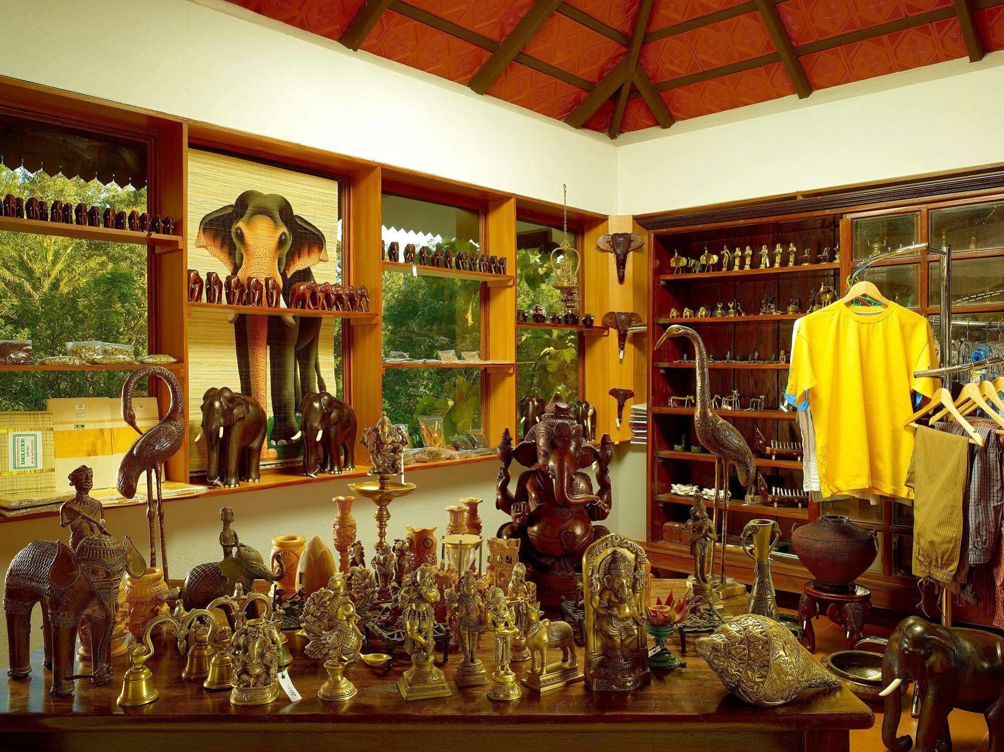 Elephant Court Thekkady Ngoại thất bức ảnh