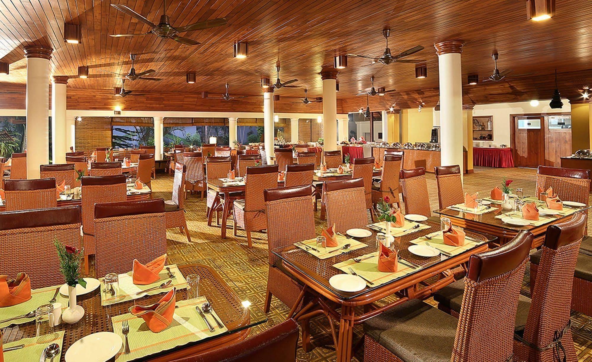 Elephant Court Thekkady Ngoại thất bức ảnh
