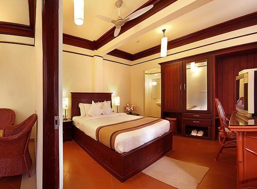 Elephant Court Thekkady Ngoại thất bức ảnh