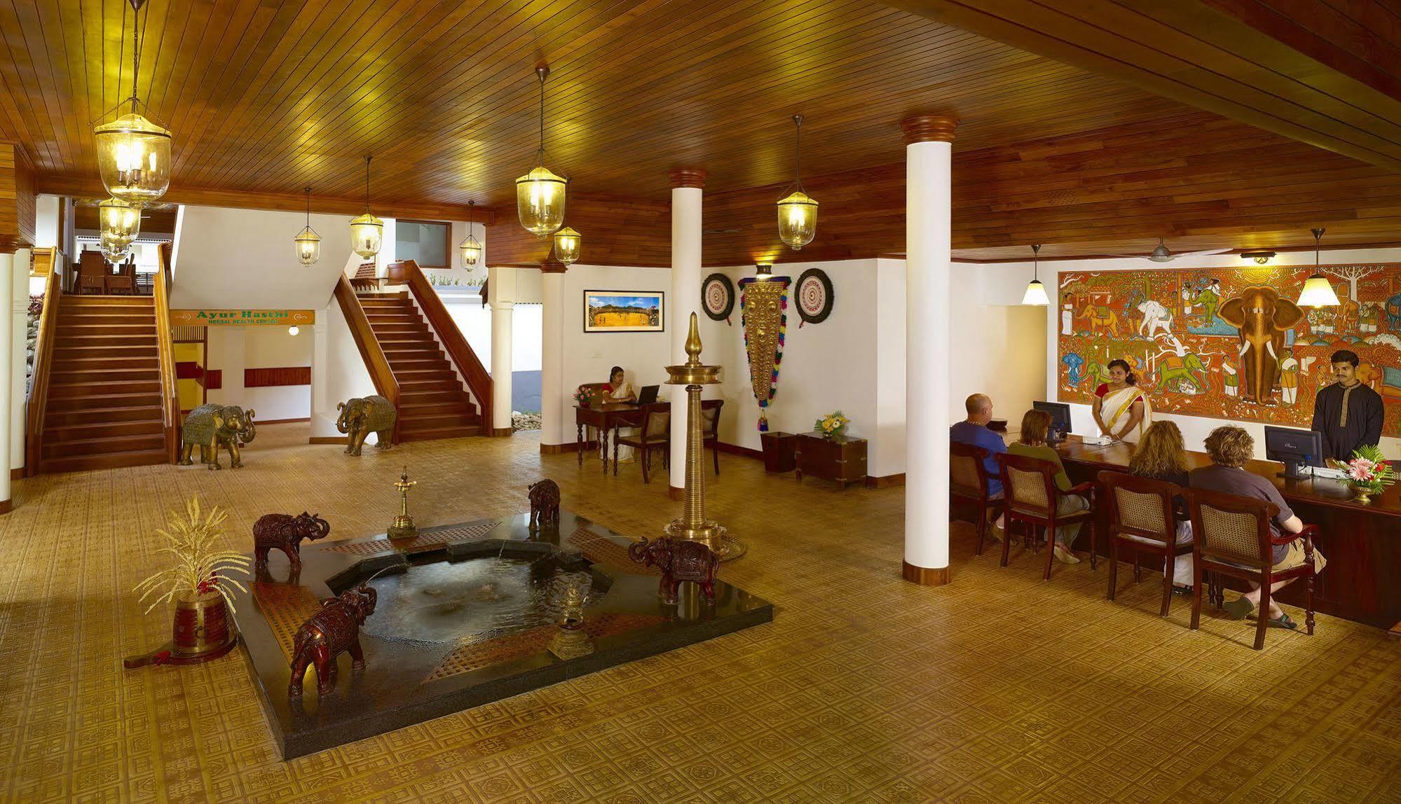 Elephant Court Thekkady Ngoại thất bức ảnh
