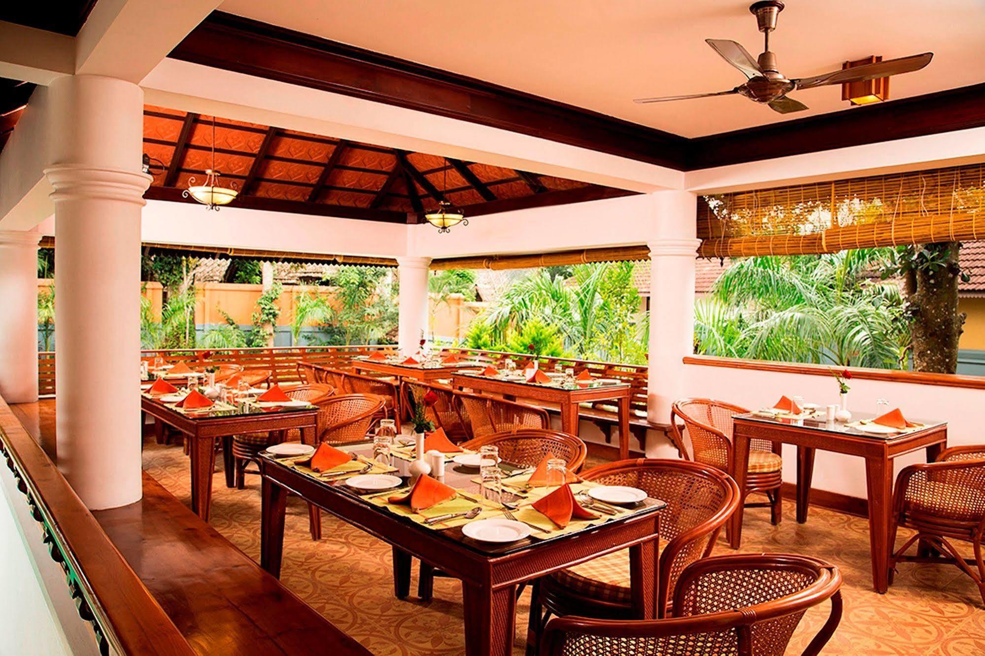 Elephant Court Thekkady Ngoại thất bức ảnh